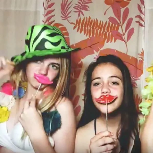 GIF BOOTH.jpg