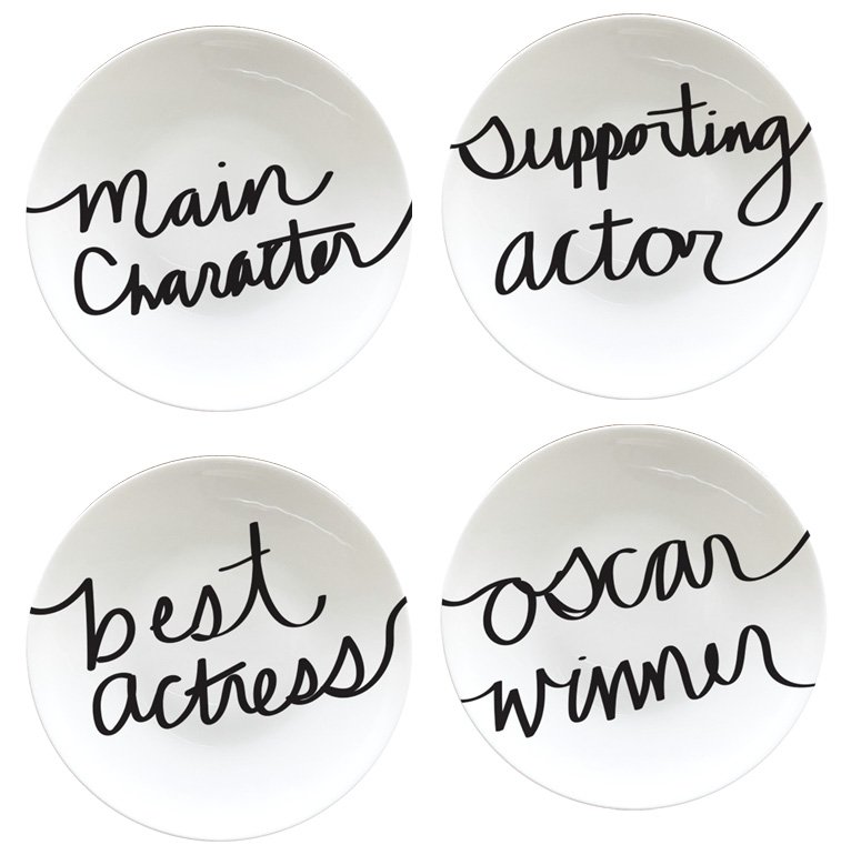 THE FULL SET OF CHARACTERS - PARTY PLATES