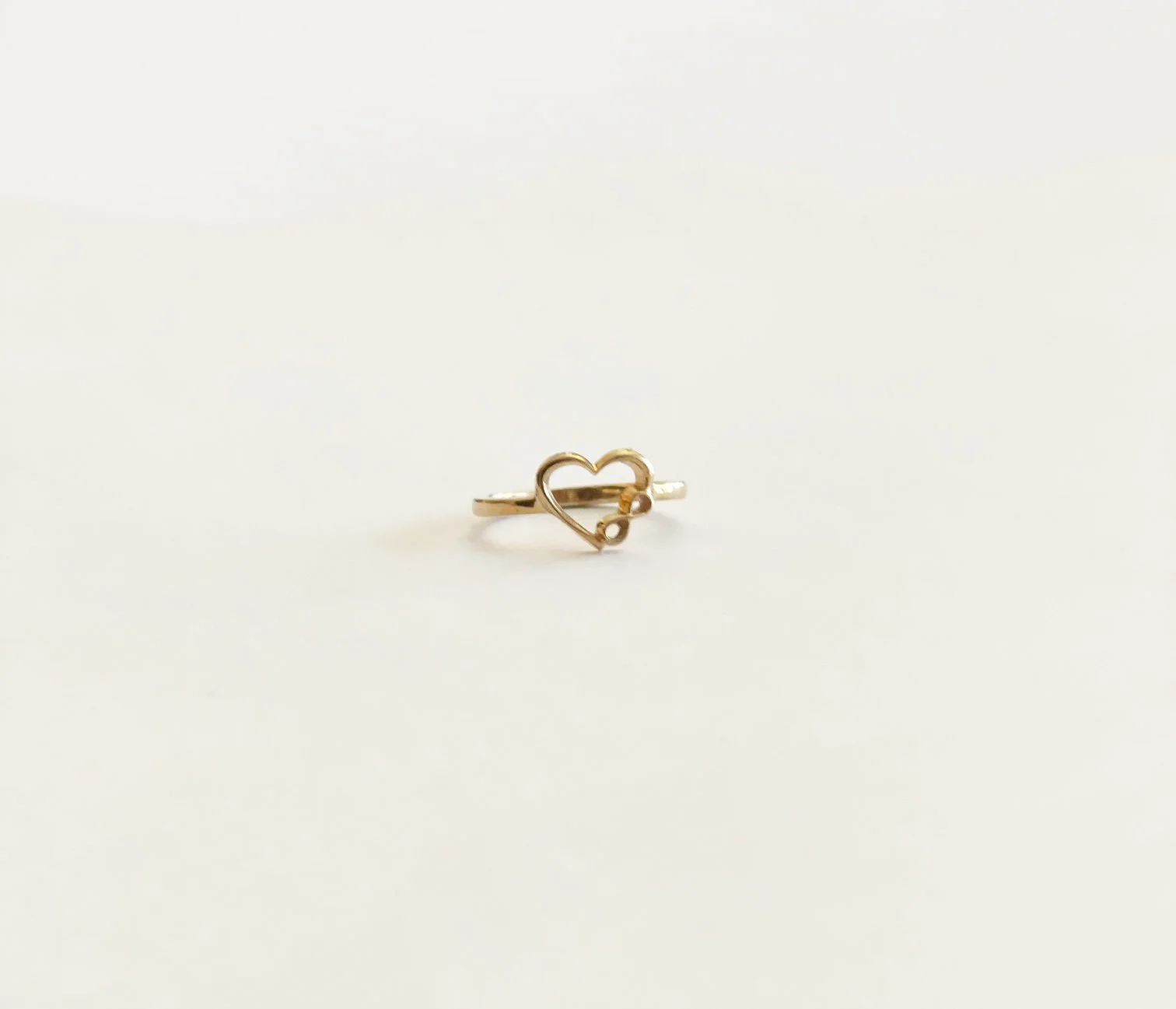 gold ring 2.jpg
