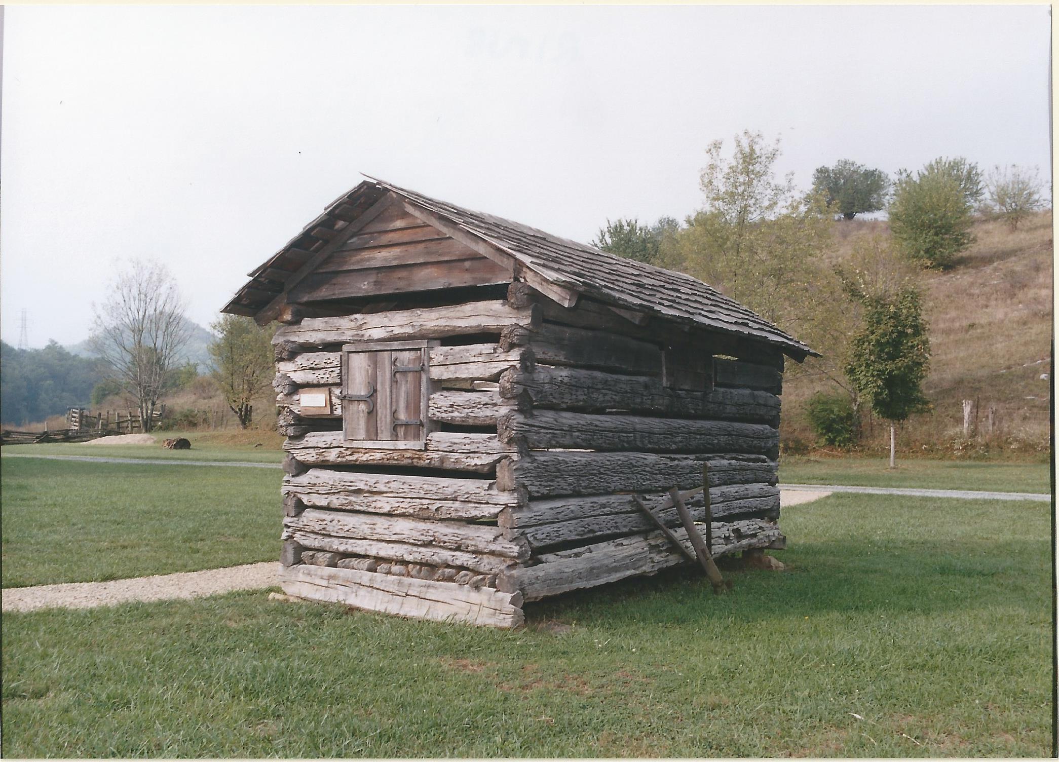 Small Corn Crib