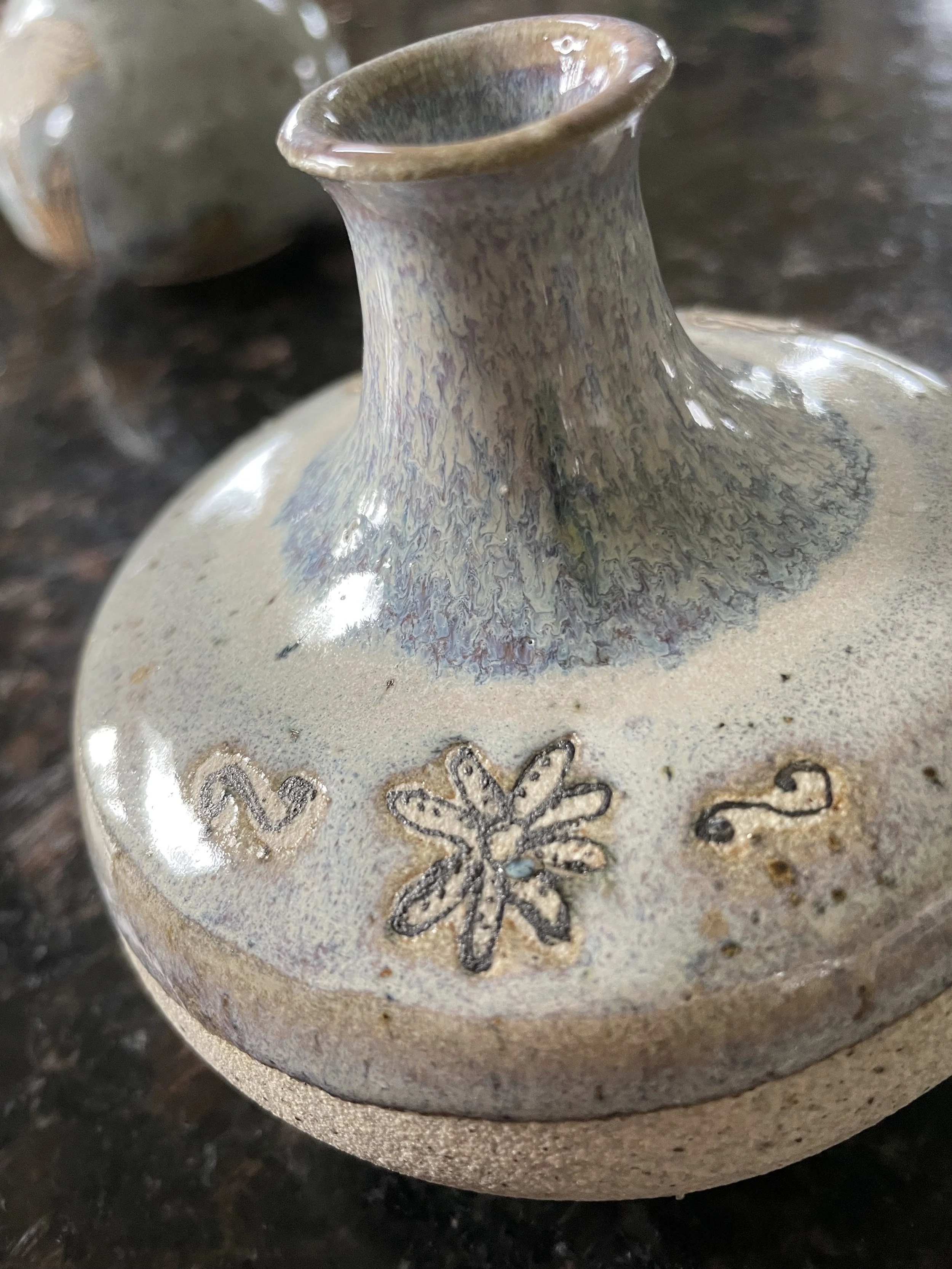 Half Glazed Daisy Vase