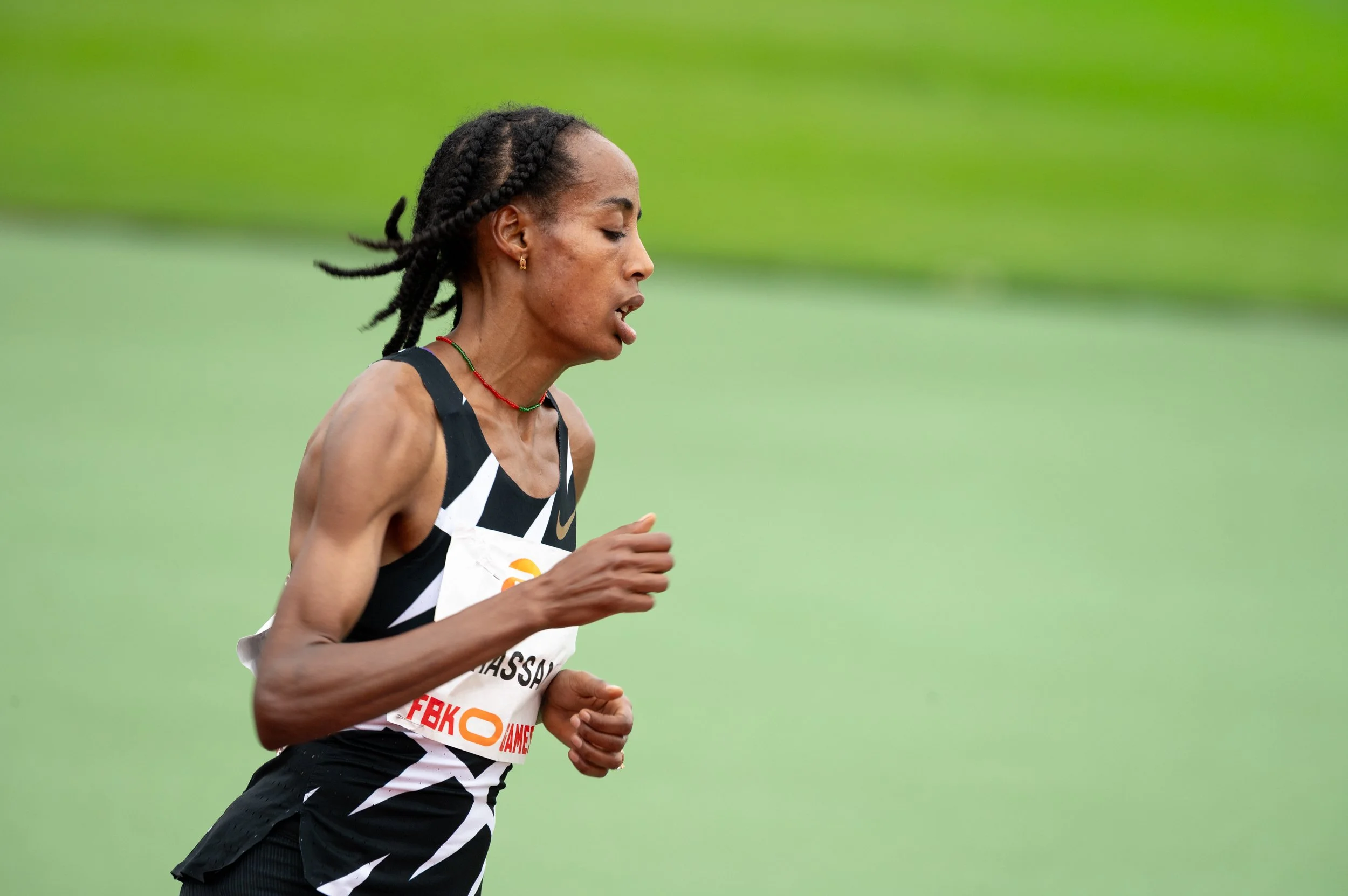 Sifan Hassan WR-race op de FBK Games.jpg