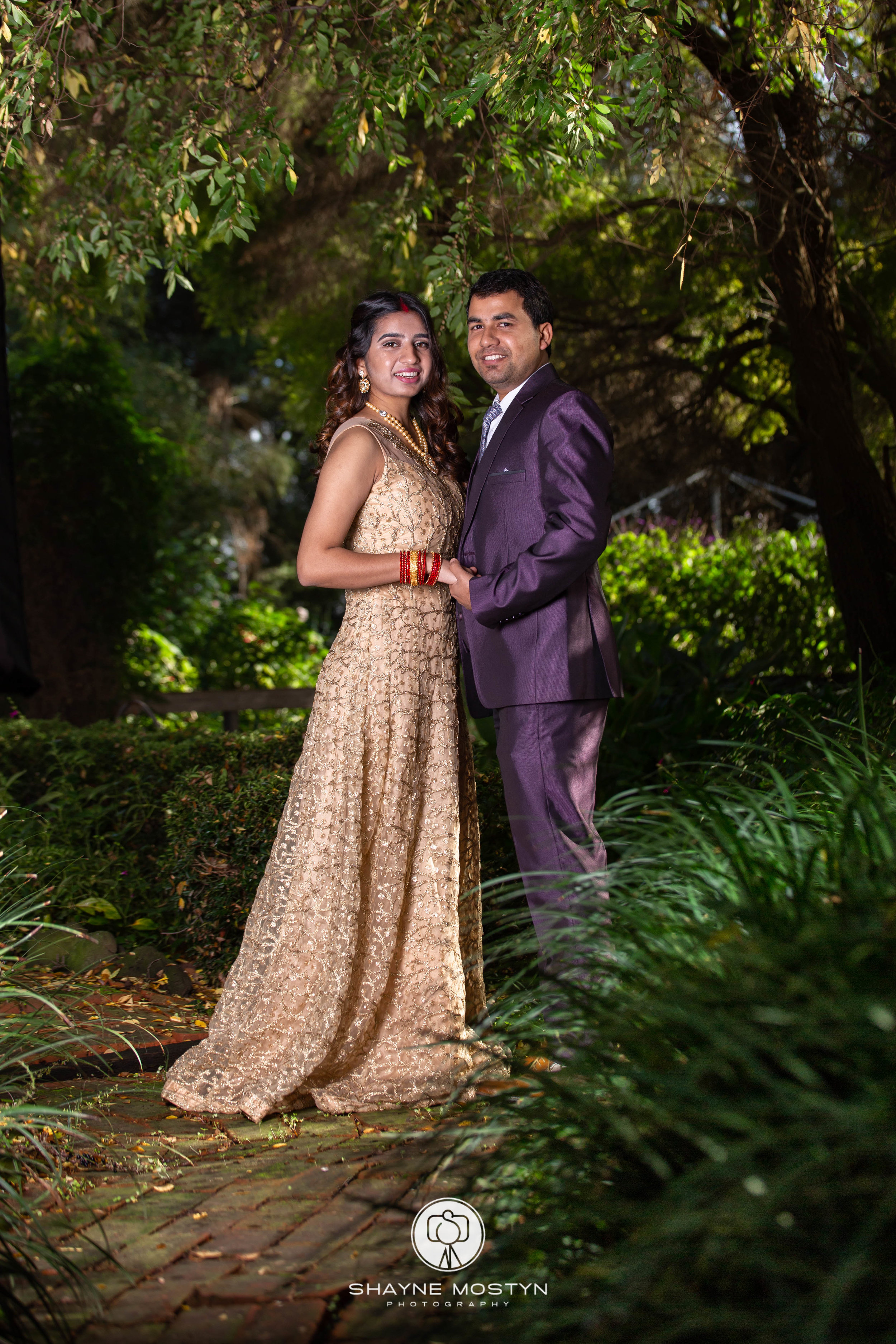 Trash the Saree | Suhana & Rajib Waterfall Photo Session | Atlanta Indian  Pre Wedding Photography – New York Indian Wedding Photographer