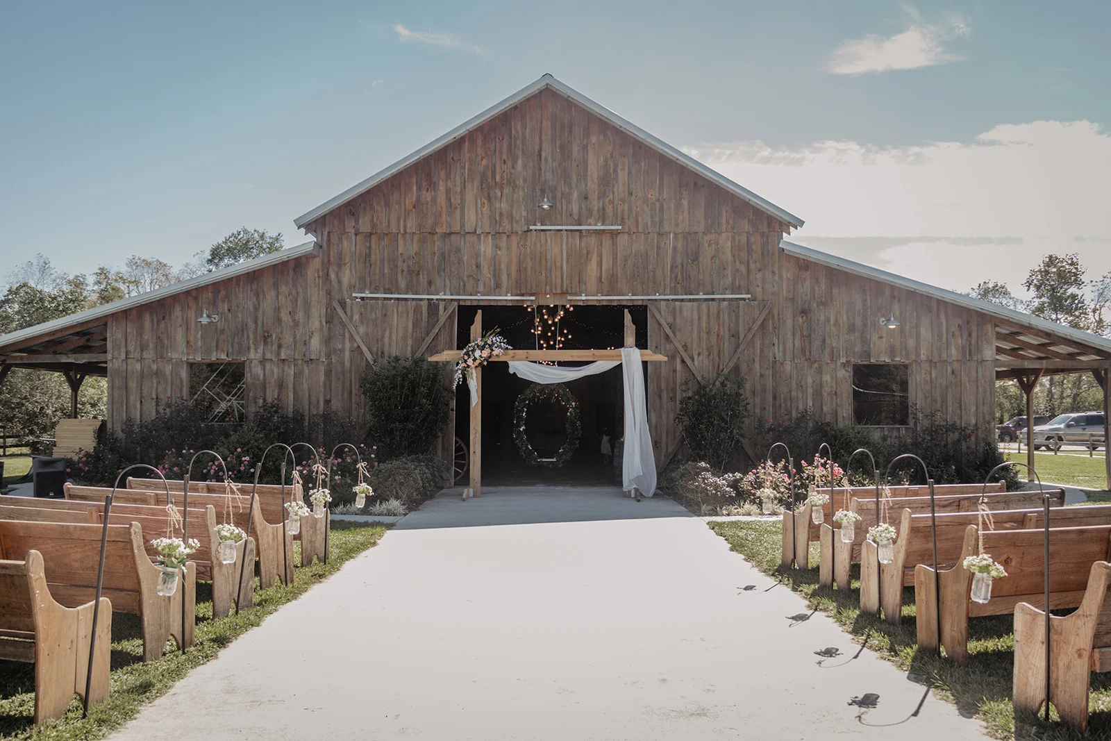 Josh Carley S October Wedding At The Barn At Th Farm Louisiana