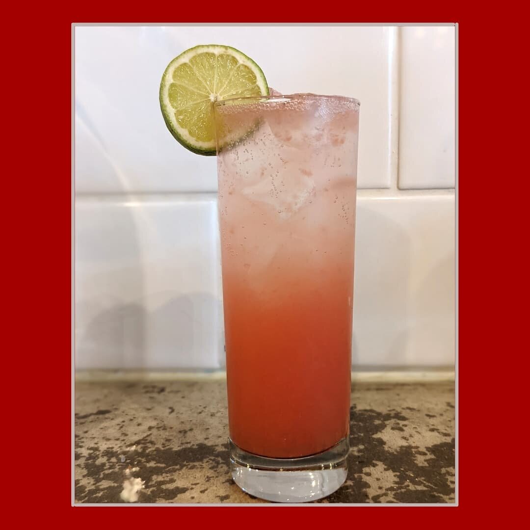 I Think I'm Losing My Rind: 
A watermelon gin limeade.