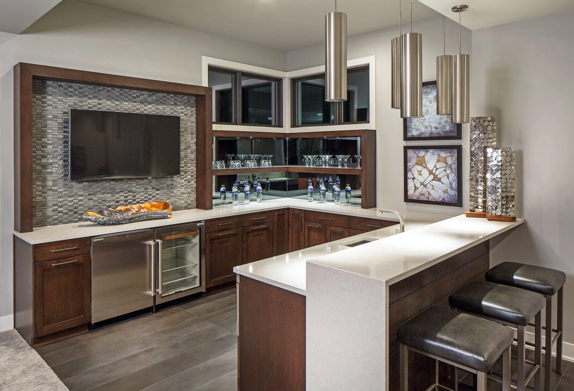 Wynnebrooke - wood stain bar area.jpeg