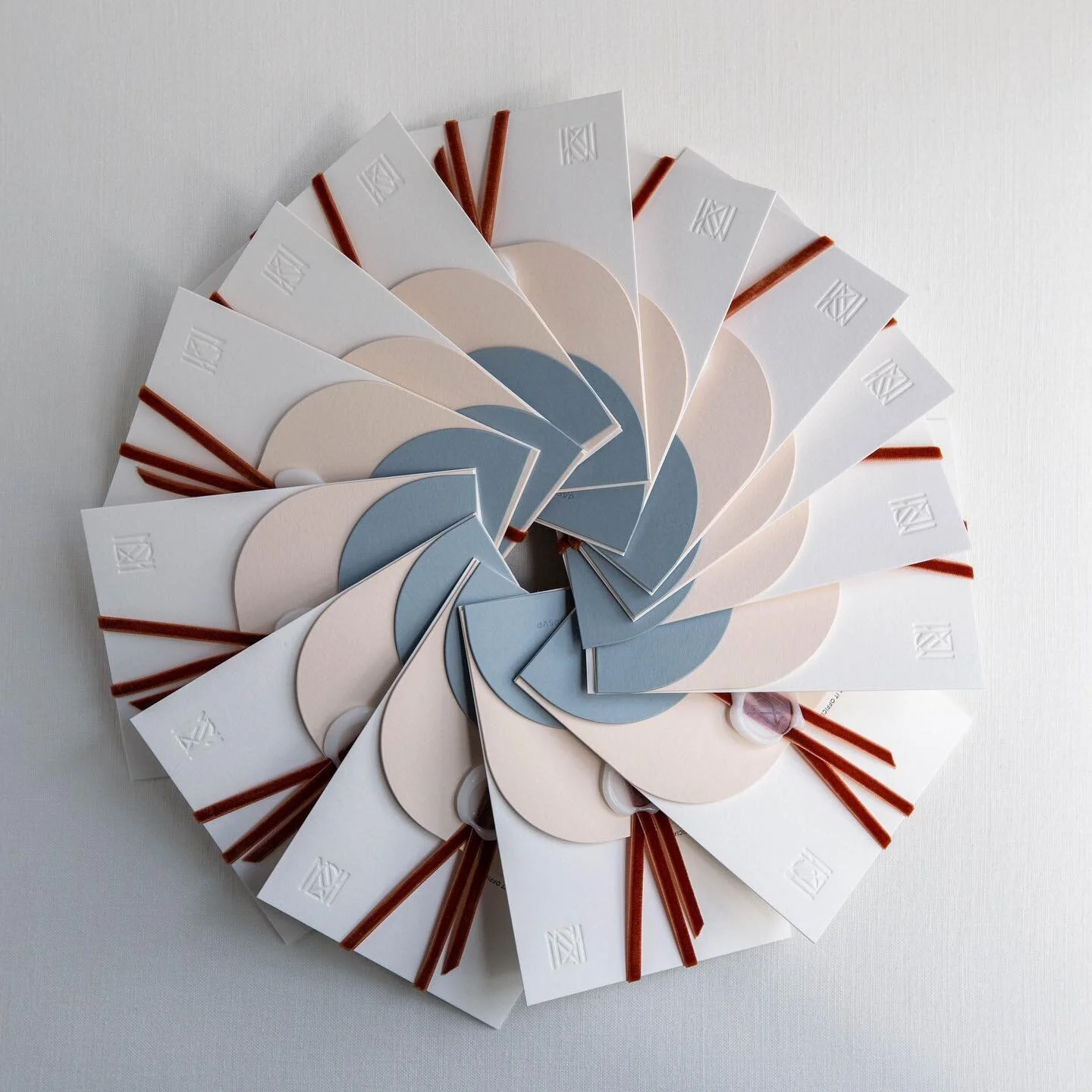 The countdown is on for this couple&rsquo;s big day.
.
.
.
.
.
#weddingstationery #clorrainedesign #customweddinginvitations #weddinginvitations #weddinginspiration #weddinginspo #letterpress #letterpressinvitations