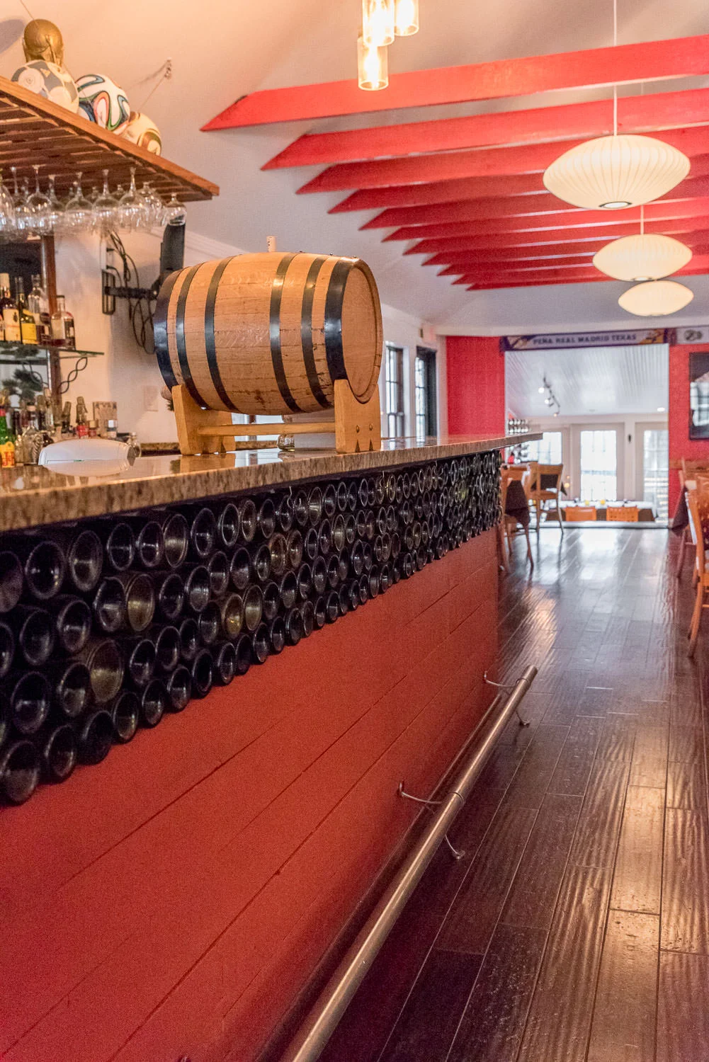 Si tapas restaurant bar