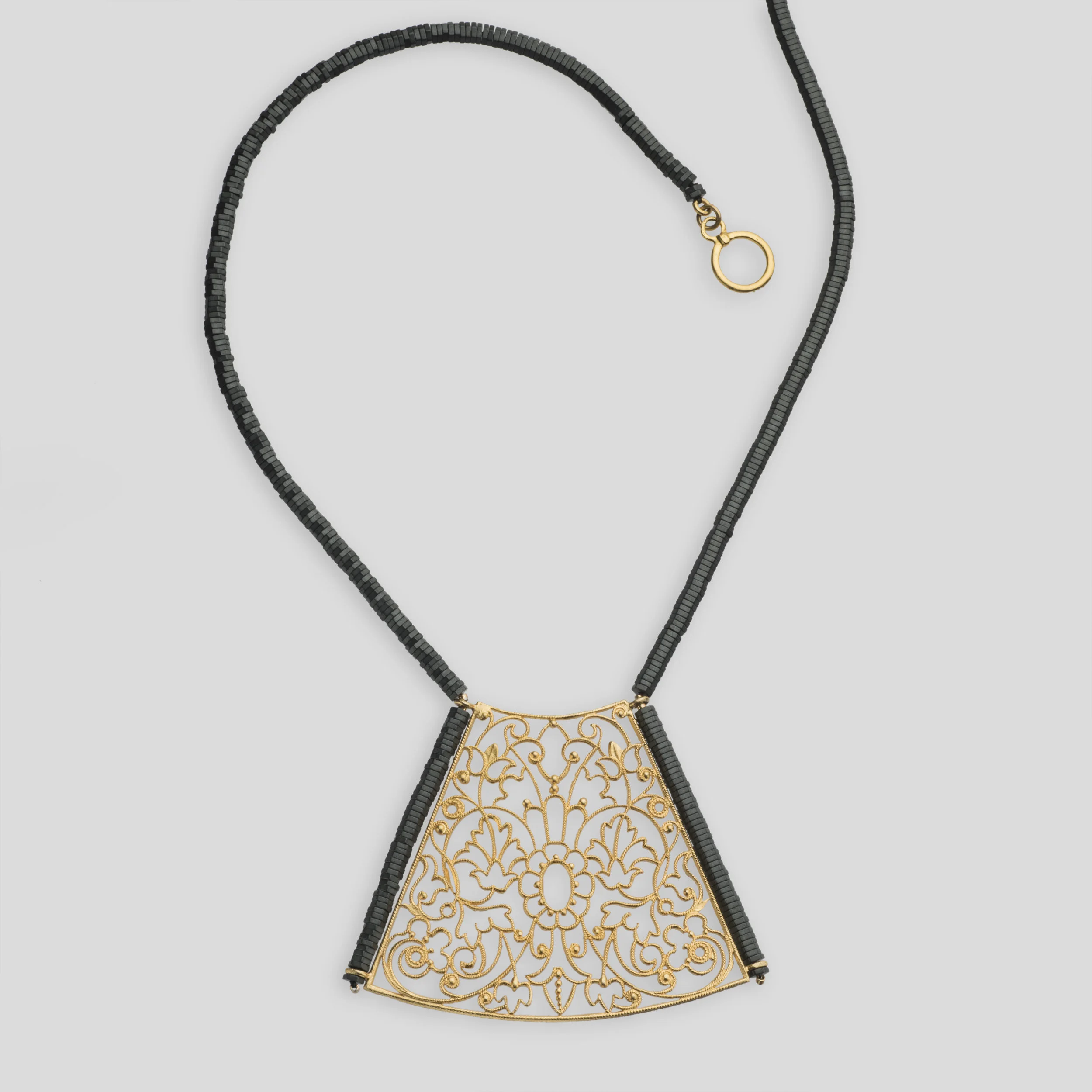 B-62 Lace necklace