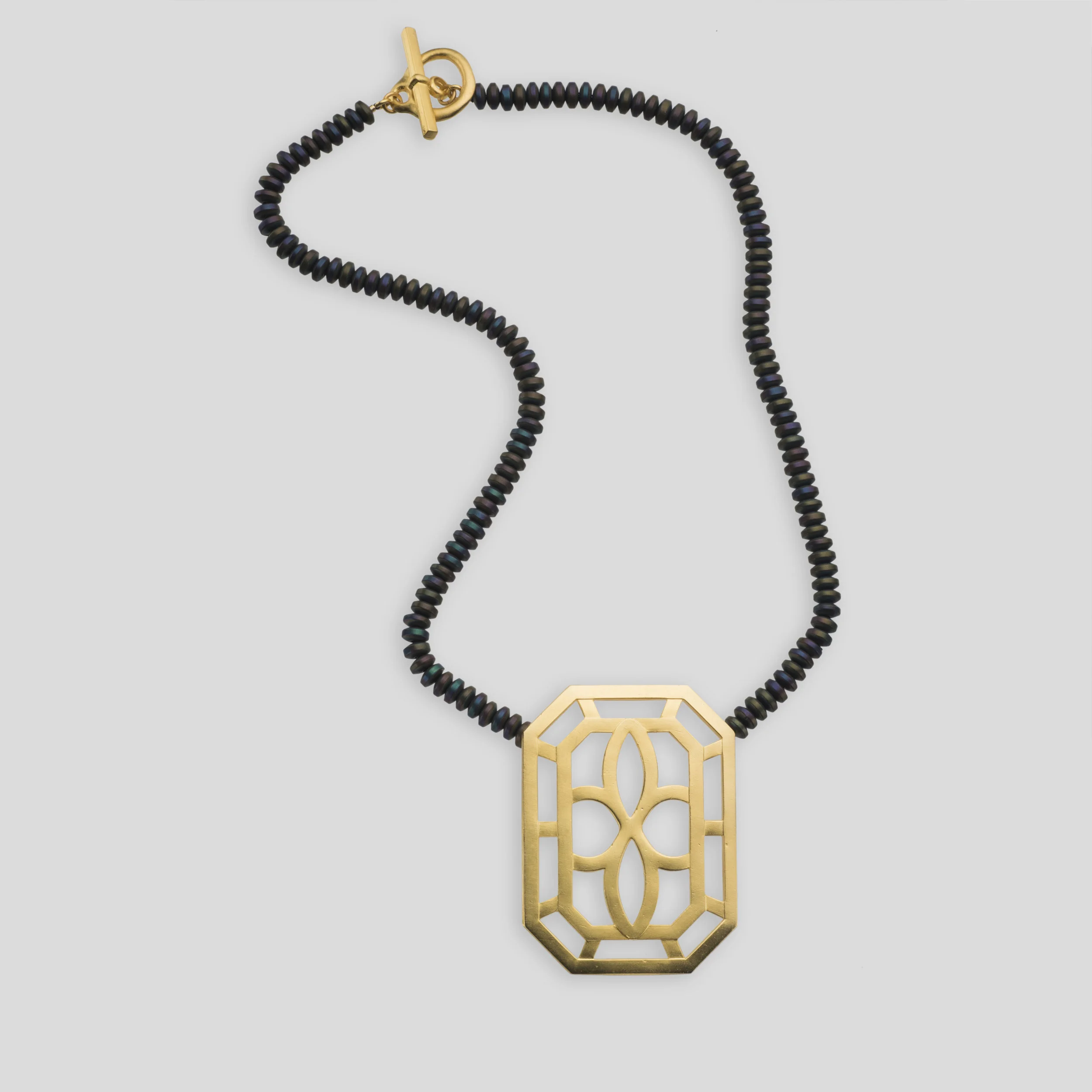 B-18 Deco necklace