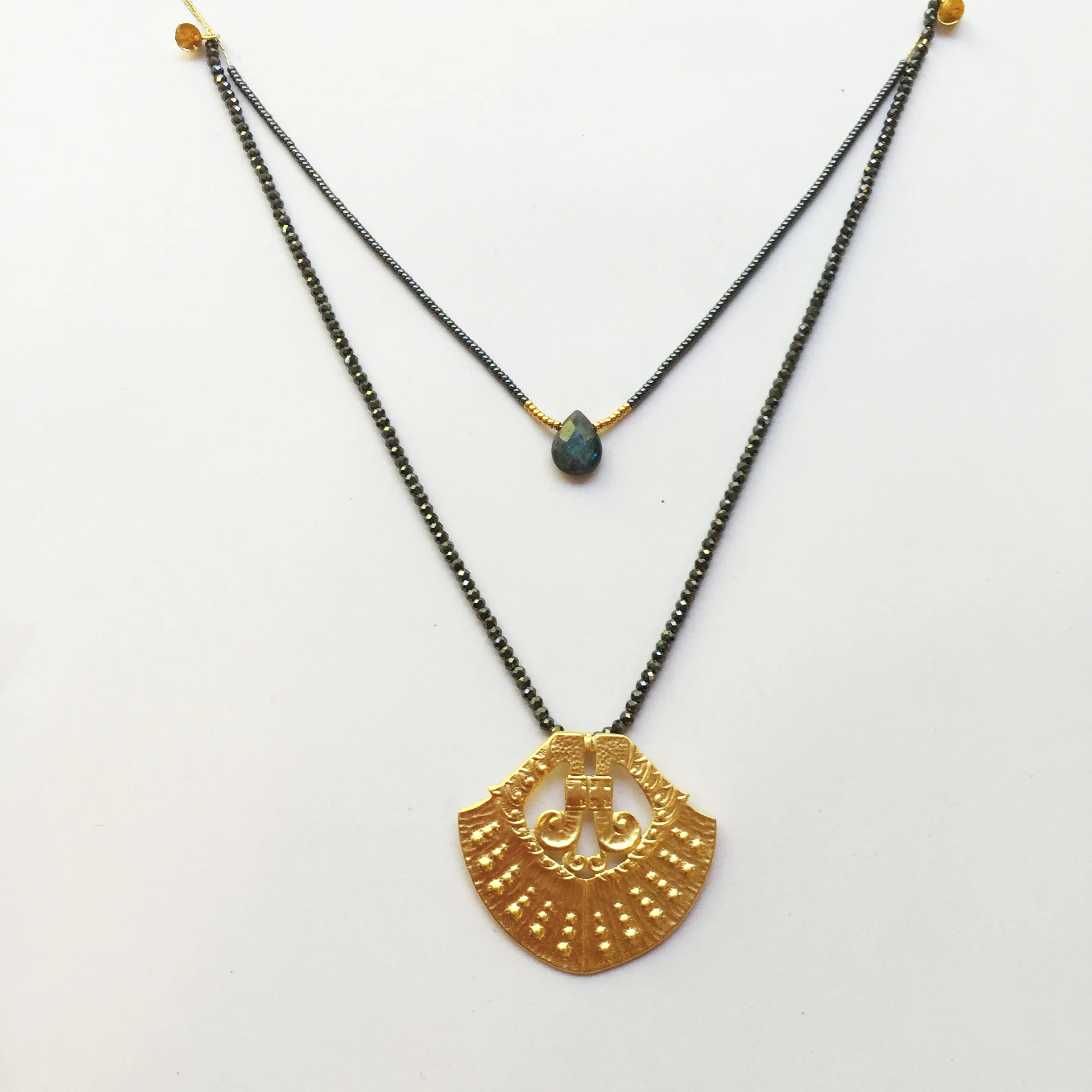 B-96-S Ethnix necklace
