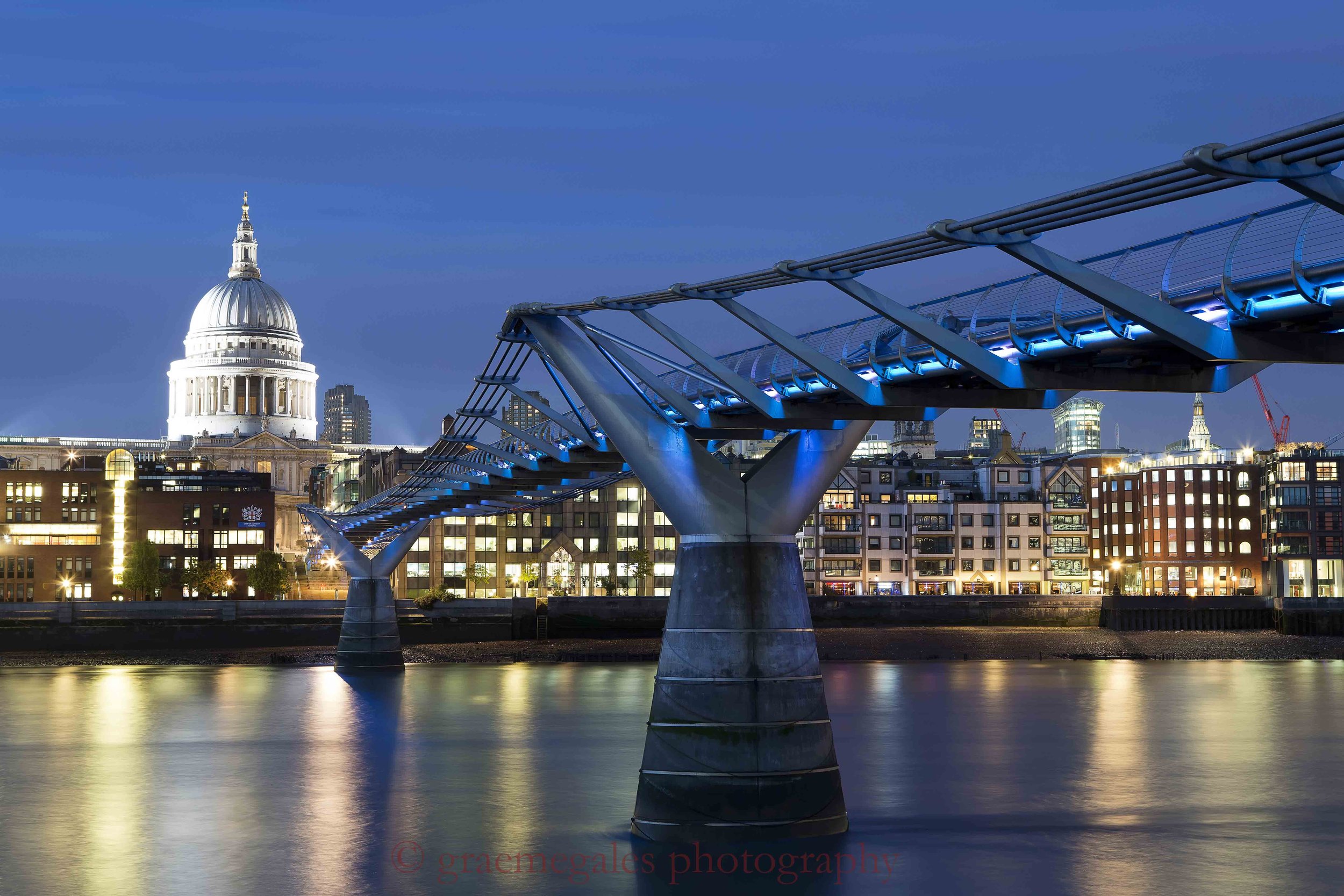 Millennium Bridge©.jpg