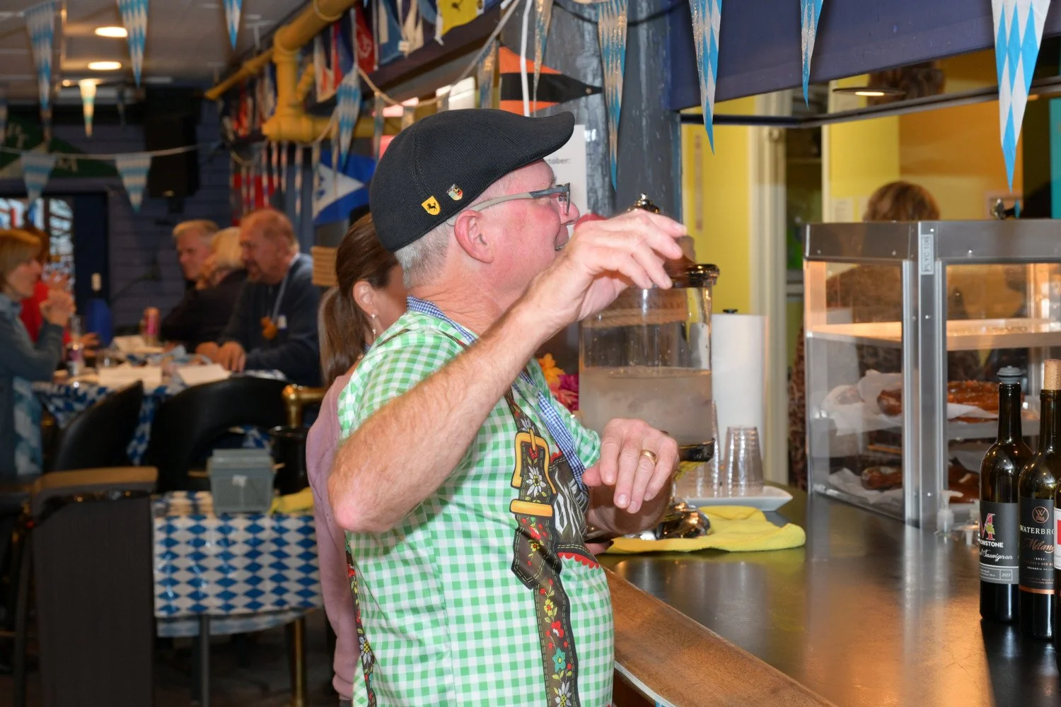20261010-Oktoberfest-086.jpg