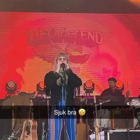 Daddelsnacks og champagnerock 🌚