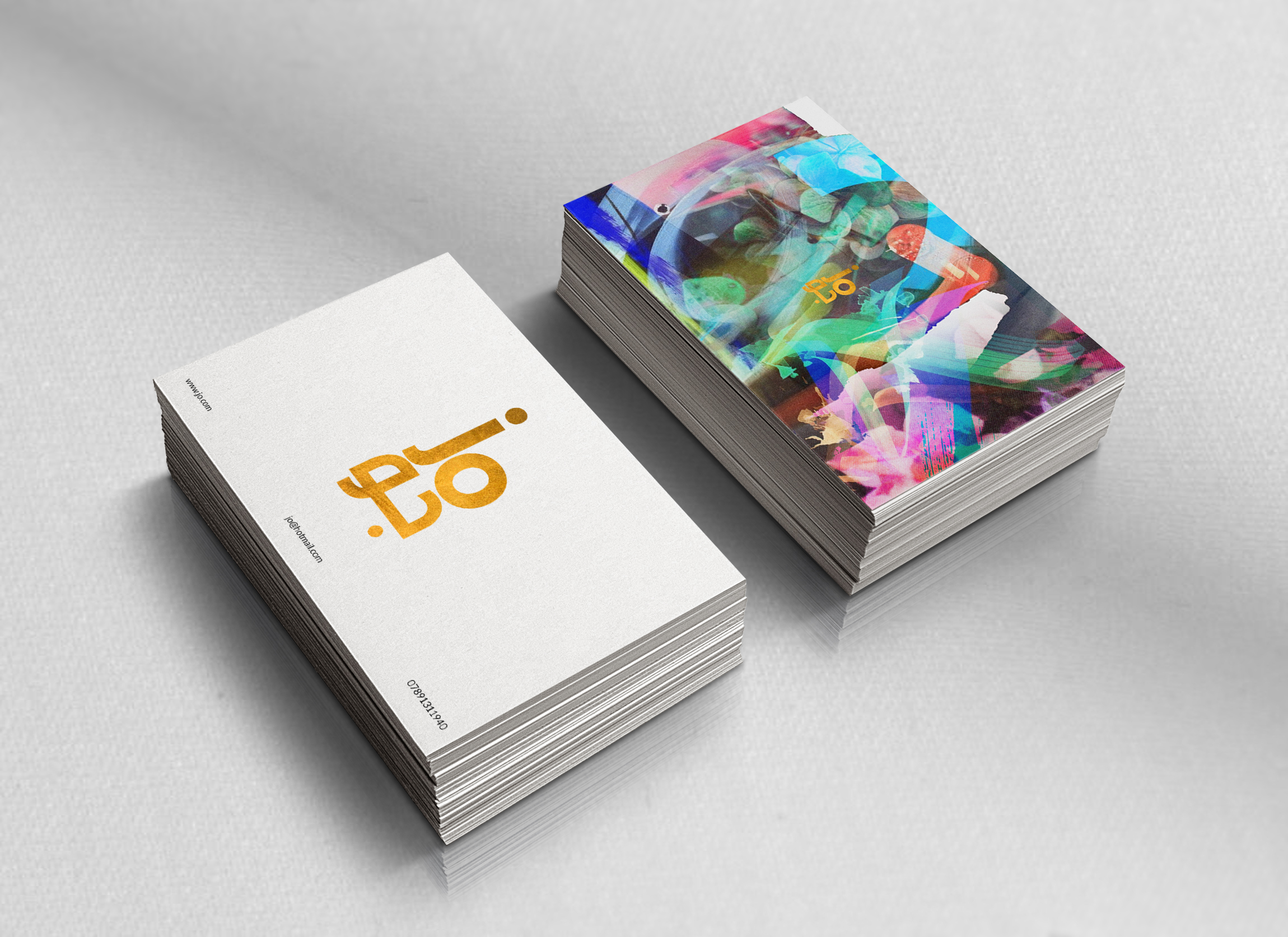 Realistic Business Card Mock-Upbg.jpg