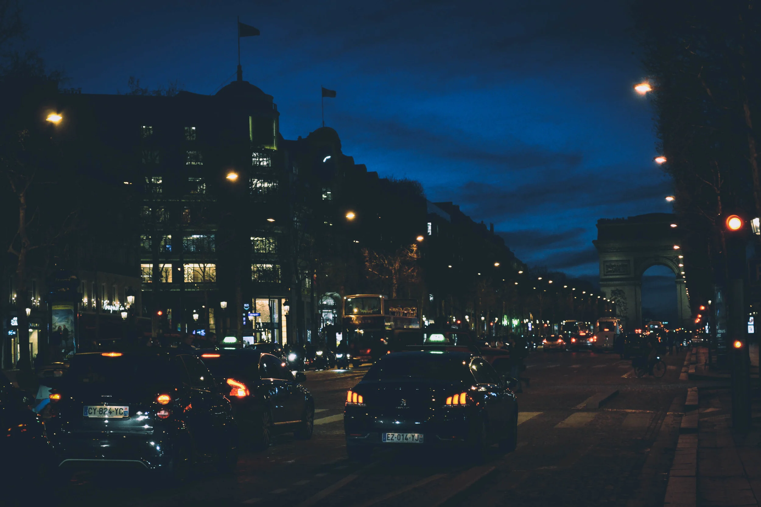 Les Champs Elysees. PARIS. FRANCE.