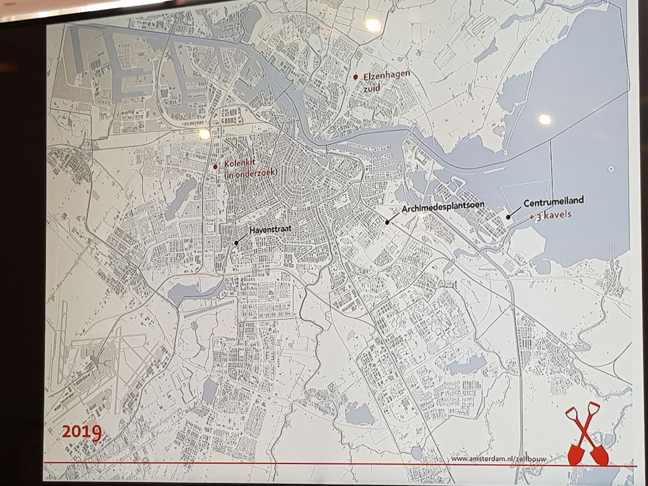 Er komen nog 3 kavels bij voor Wooncoöperaties op Centrumeiland