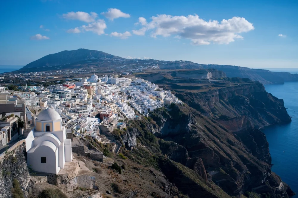 Fira, Santorini. Sony A9, Leica 50mm f1.4 Summilux