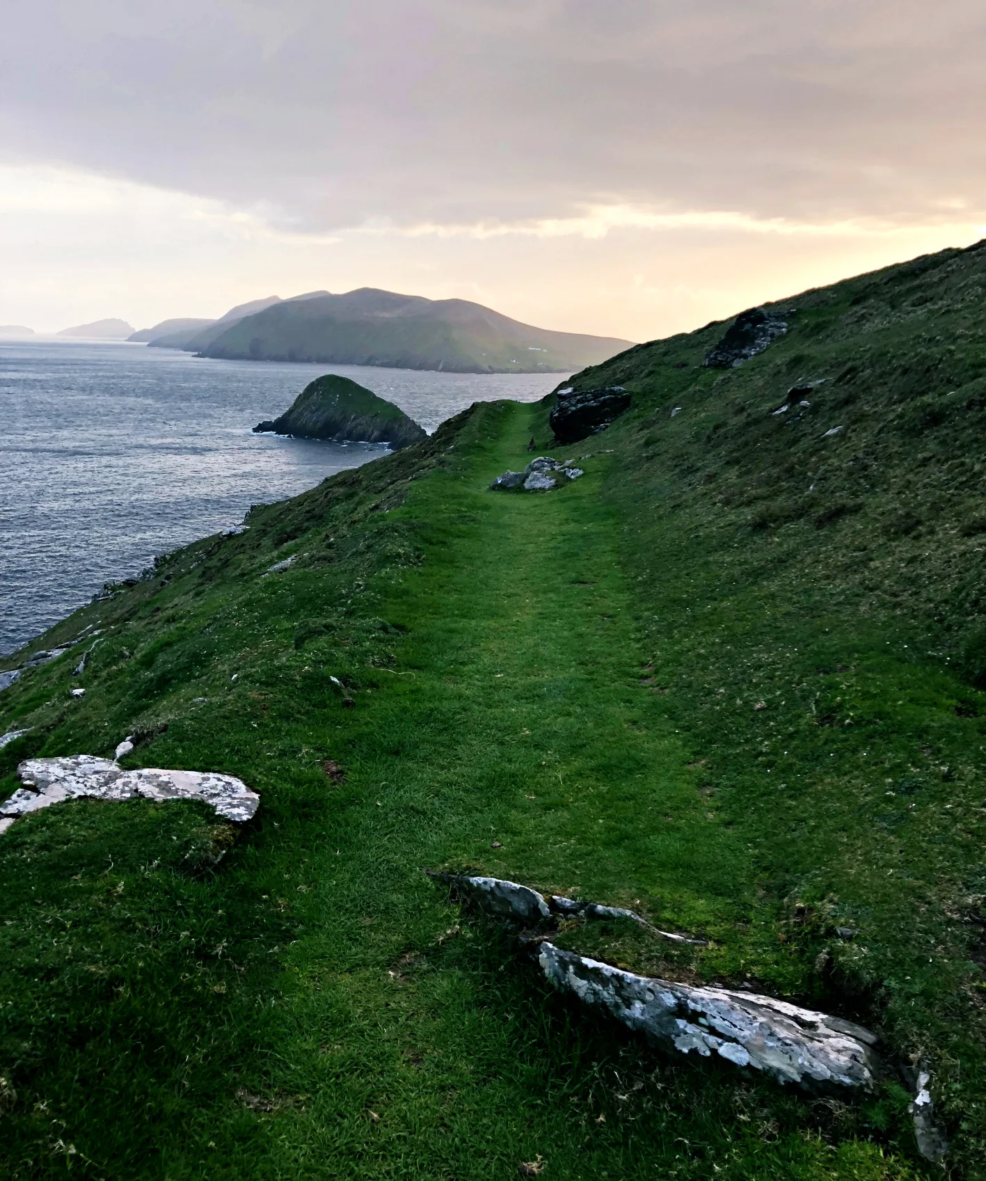 WHAT IS WORTH SEEING IN IRELAND?