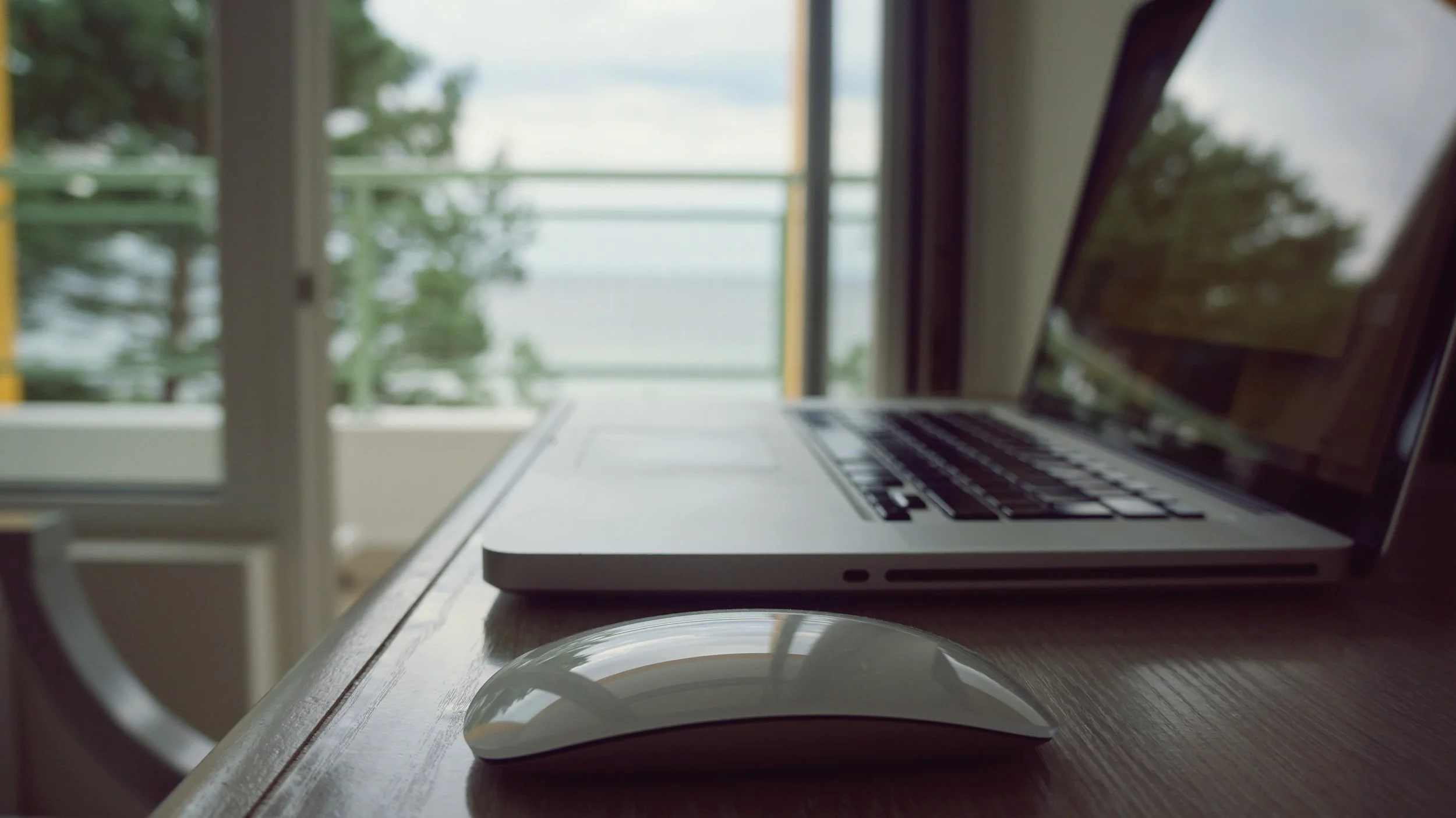 9 BEST TIPS FOR FUTURE TRAVEL BLOGGERS