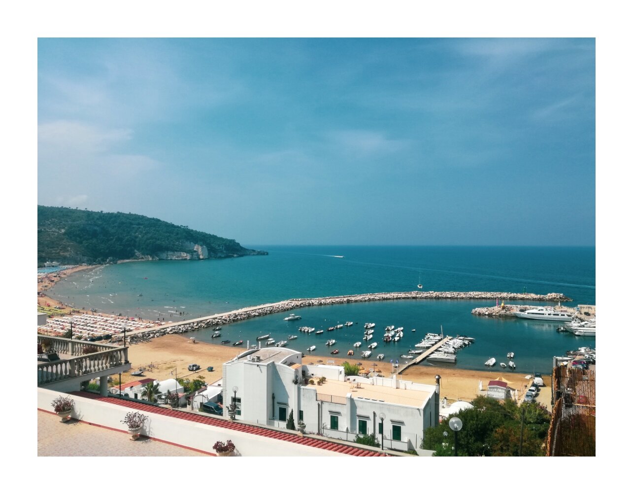 PESCHICI_BEACH_ALTERTONATIVE.jpg
