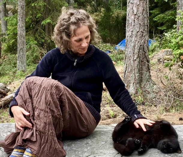 Fästingen fick jag högst antagligen från katten, eftersom jag inte rört mig i skog och mark just då