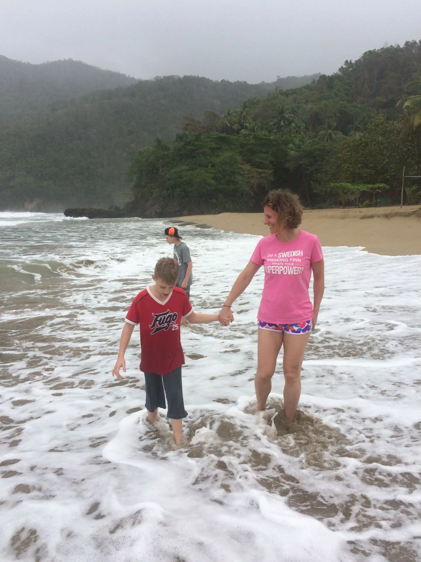 Tacksamheten över att ha fått promenera med familjen på en strand i Karibien i februari får dopaminnivåerna att skjuta i höjden!