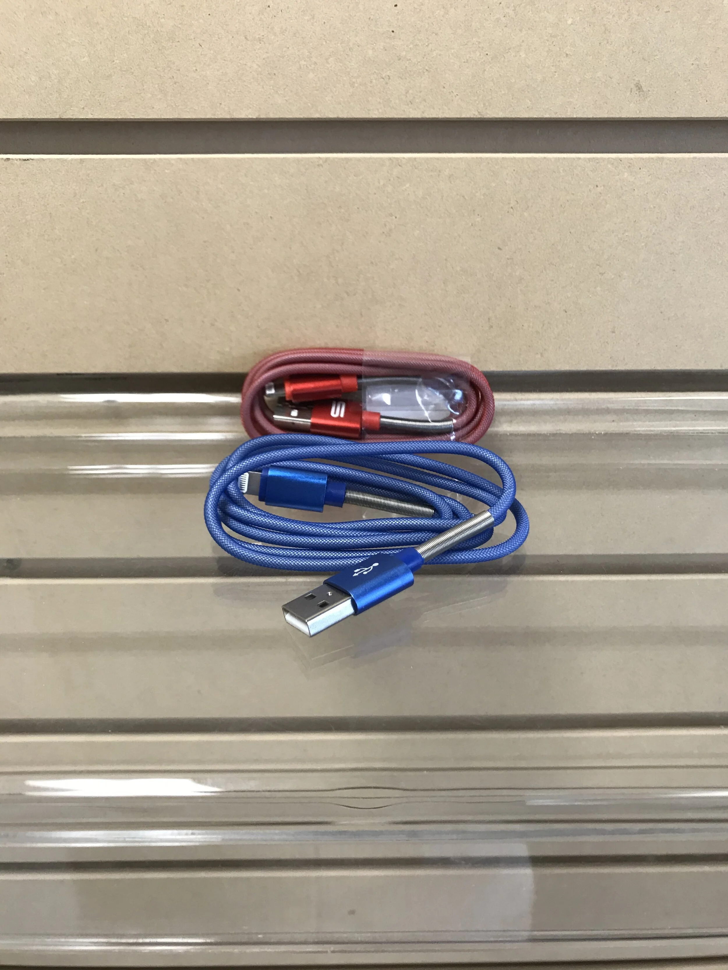 USB to Lightning (3ft)