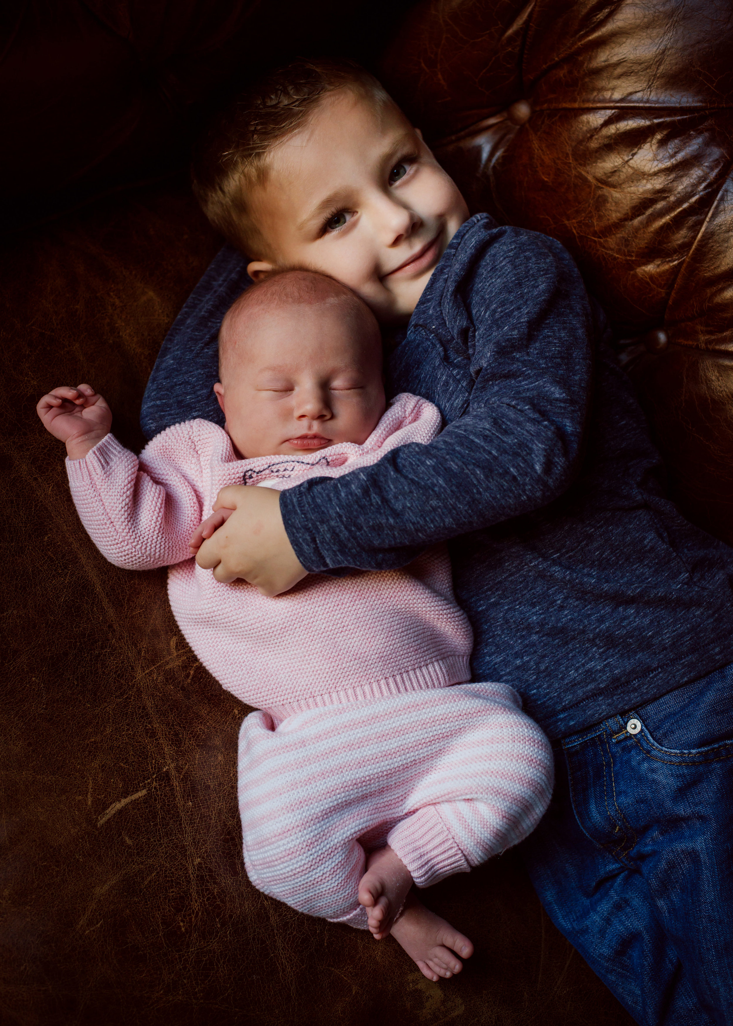 sibling photo ideas newborn baby photos fall.jpg