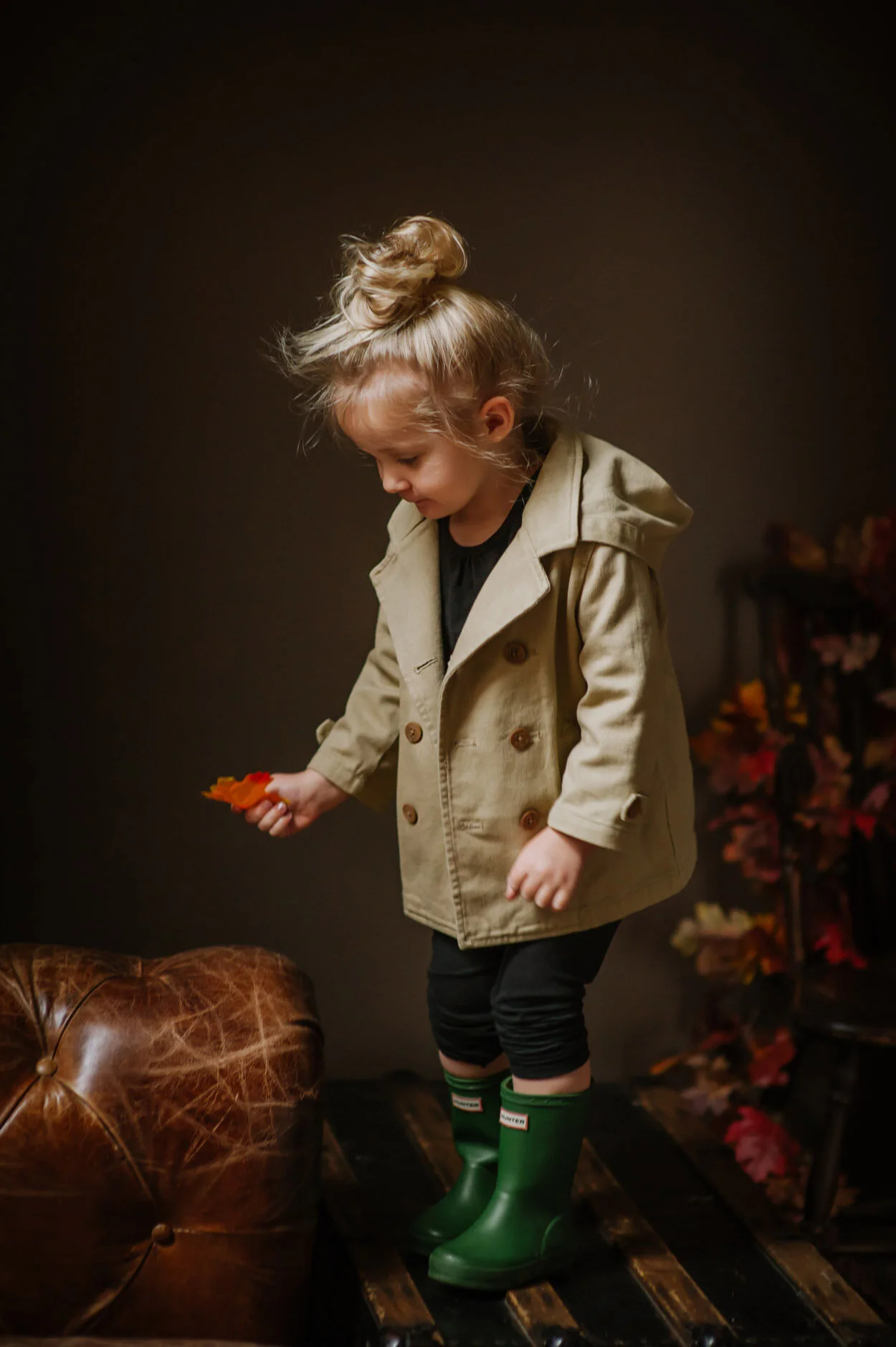 Little Girl Fall Photoshoot Ideas-12.jpg