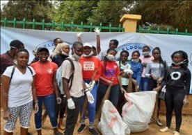  BSCHEd students participating in the world clean-up day celebrations by cleaning up the streets Eldoret in Uasin Gishu County. 