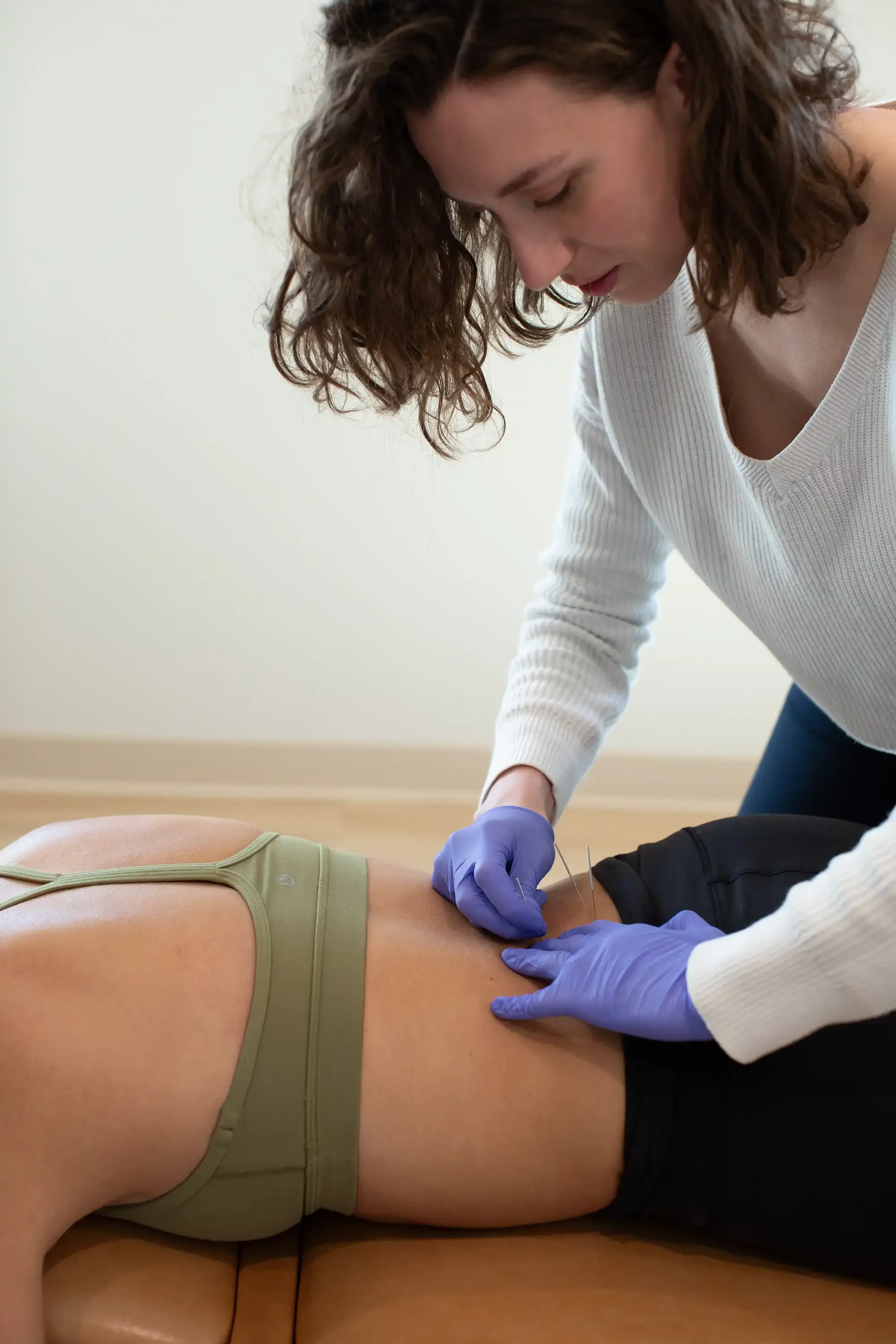 Dry Needling vs. Acupuncture: What’s the Difference and Which Do You Need?