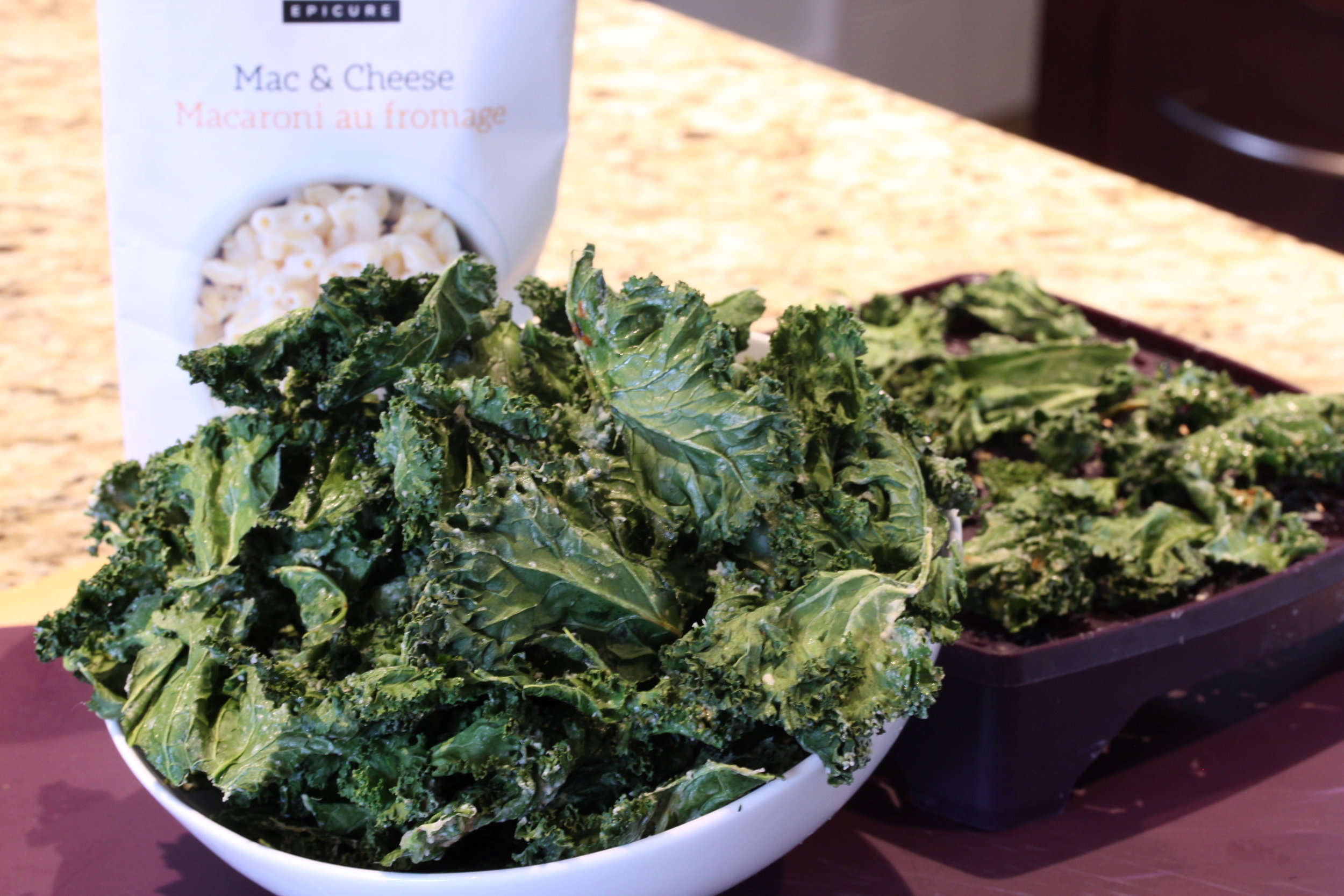 Cheesy Kale Chips