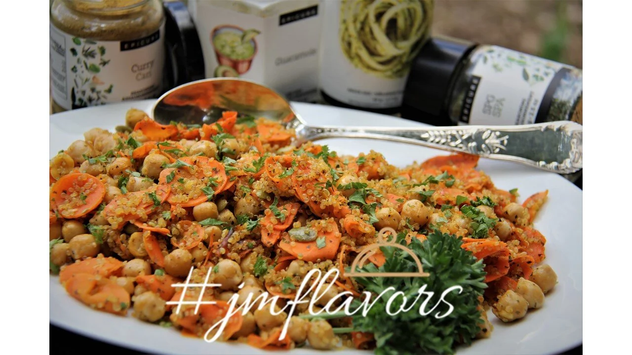 Curried Chickpeas Quinoa Salad 