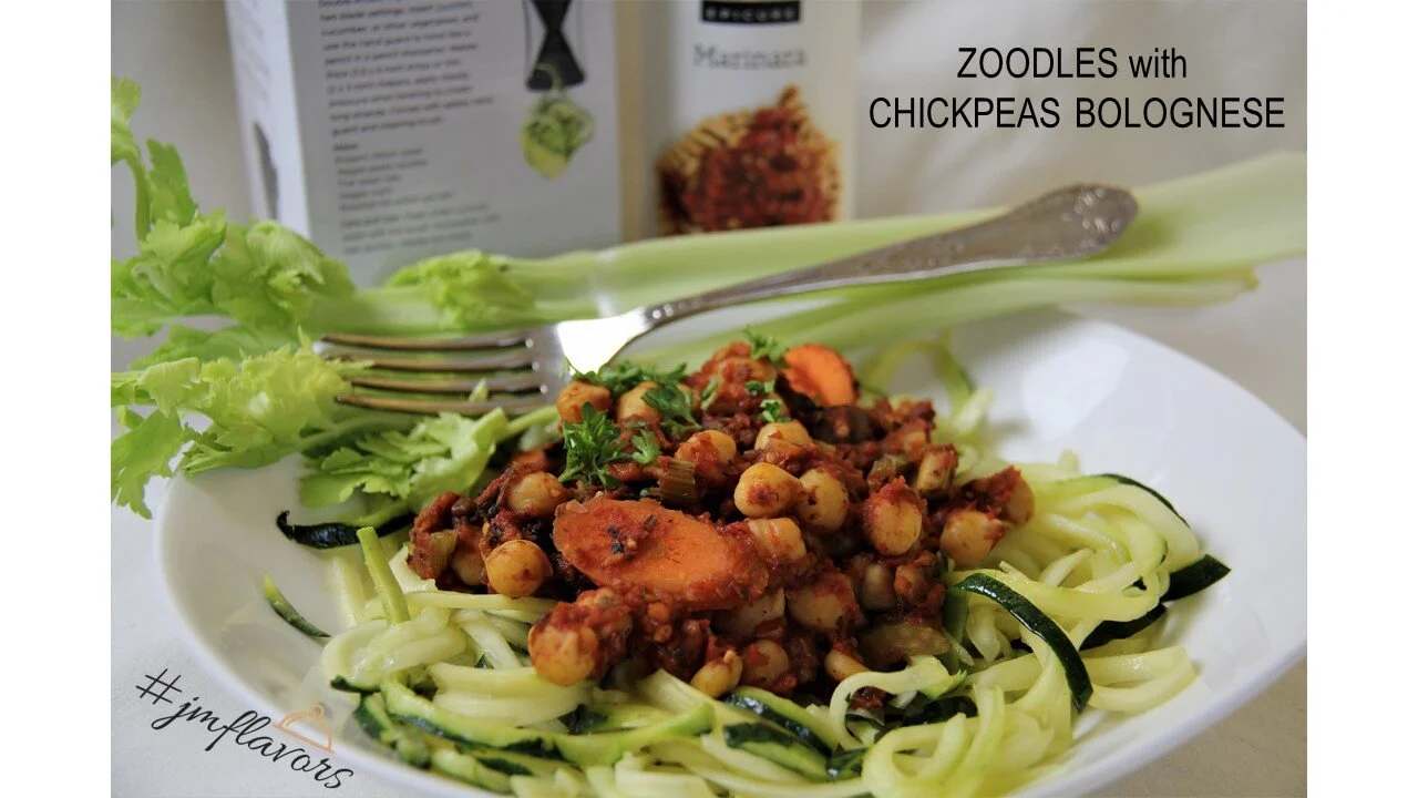 Zoodles with Chickpeas Bolognese