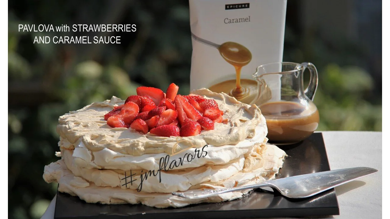 Pavlova with Strawberries and Caramel Sauce