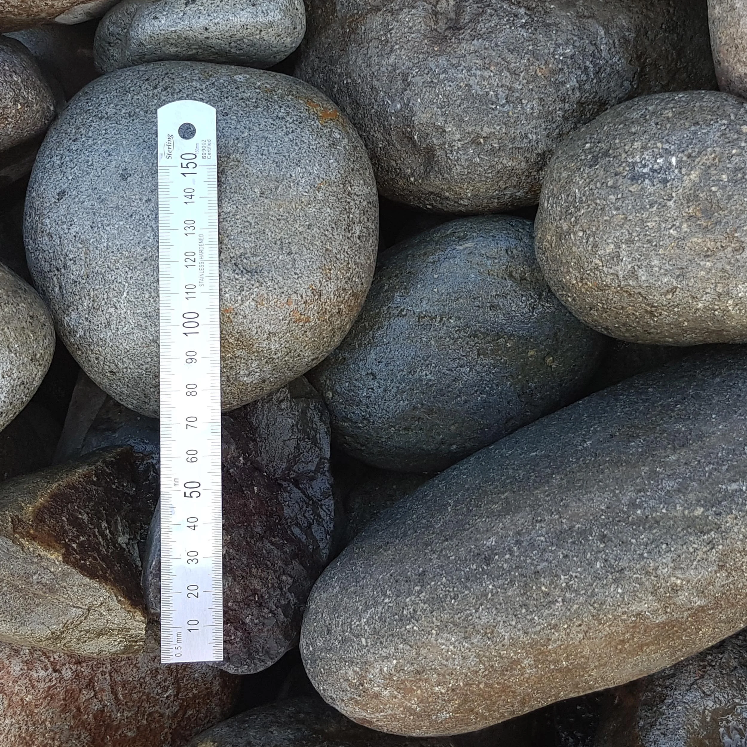 Taumarunui River Stone (55-200mm Mix)