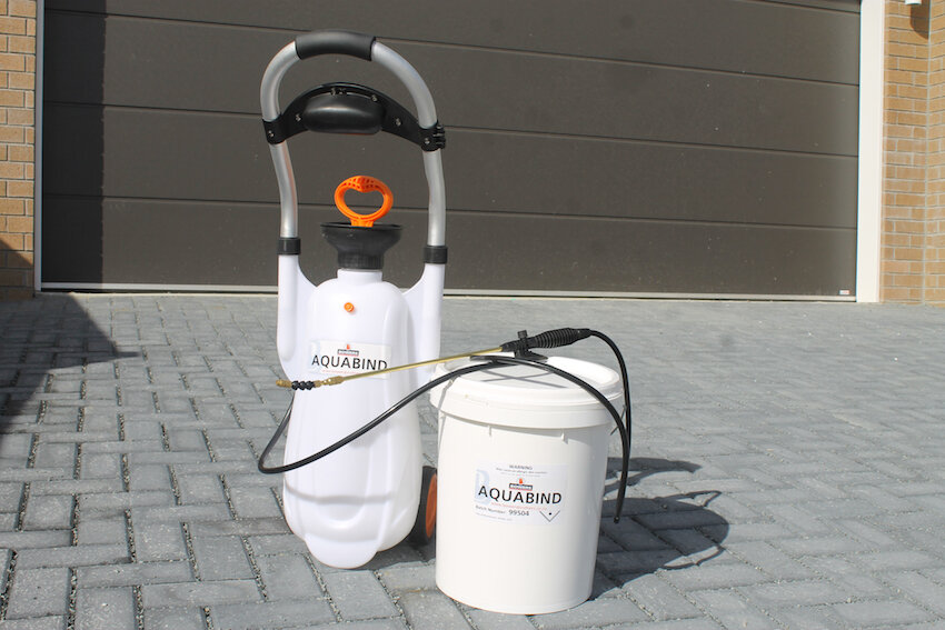 Aquabind spray and bucket.JPG