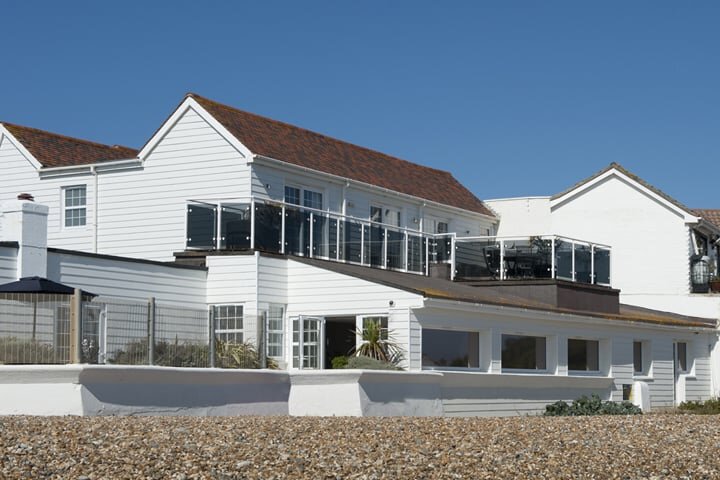 I am super excited to announce a new property portfolio to the CJHC collection.

Introducing @luxurybeachhouserental in Angmering on Sea, West Sussex.

Three stunning luxury beach houses, including

🌊Club Walk Beach House, 4 bedrooms, sleeps up to 1