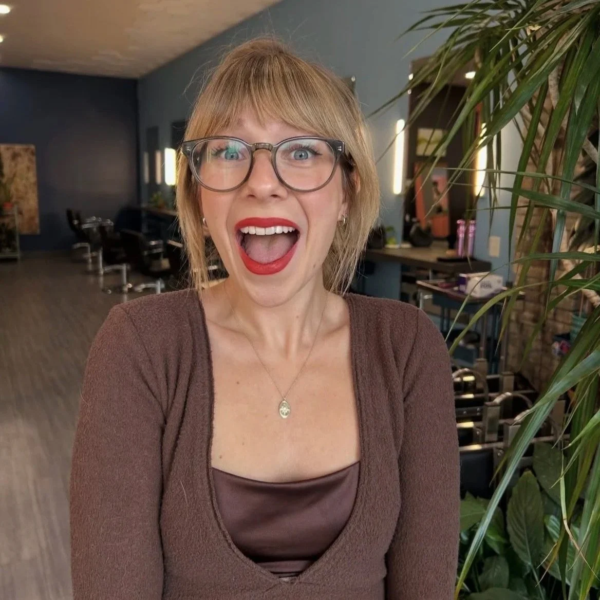 Sarah. Lived in hair. 110/hr