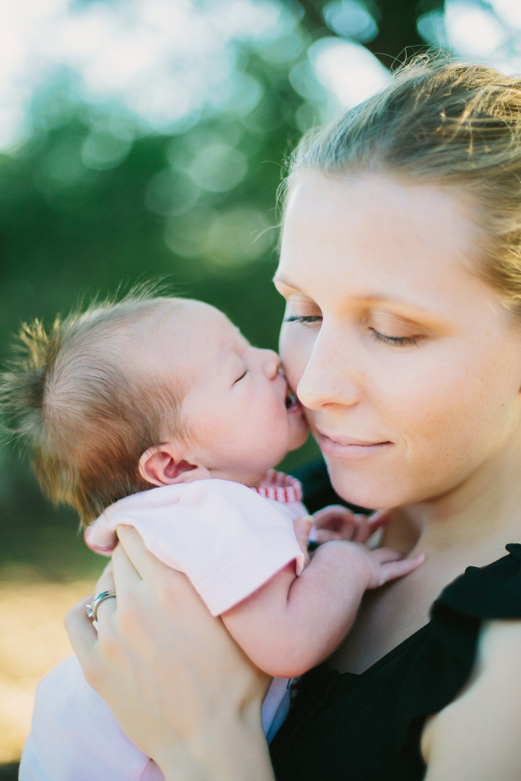 Newborn-Photographer-Lisa-Pires-NB2A9966.jpg