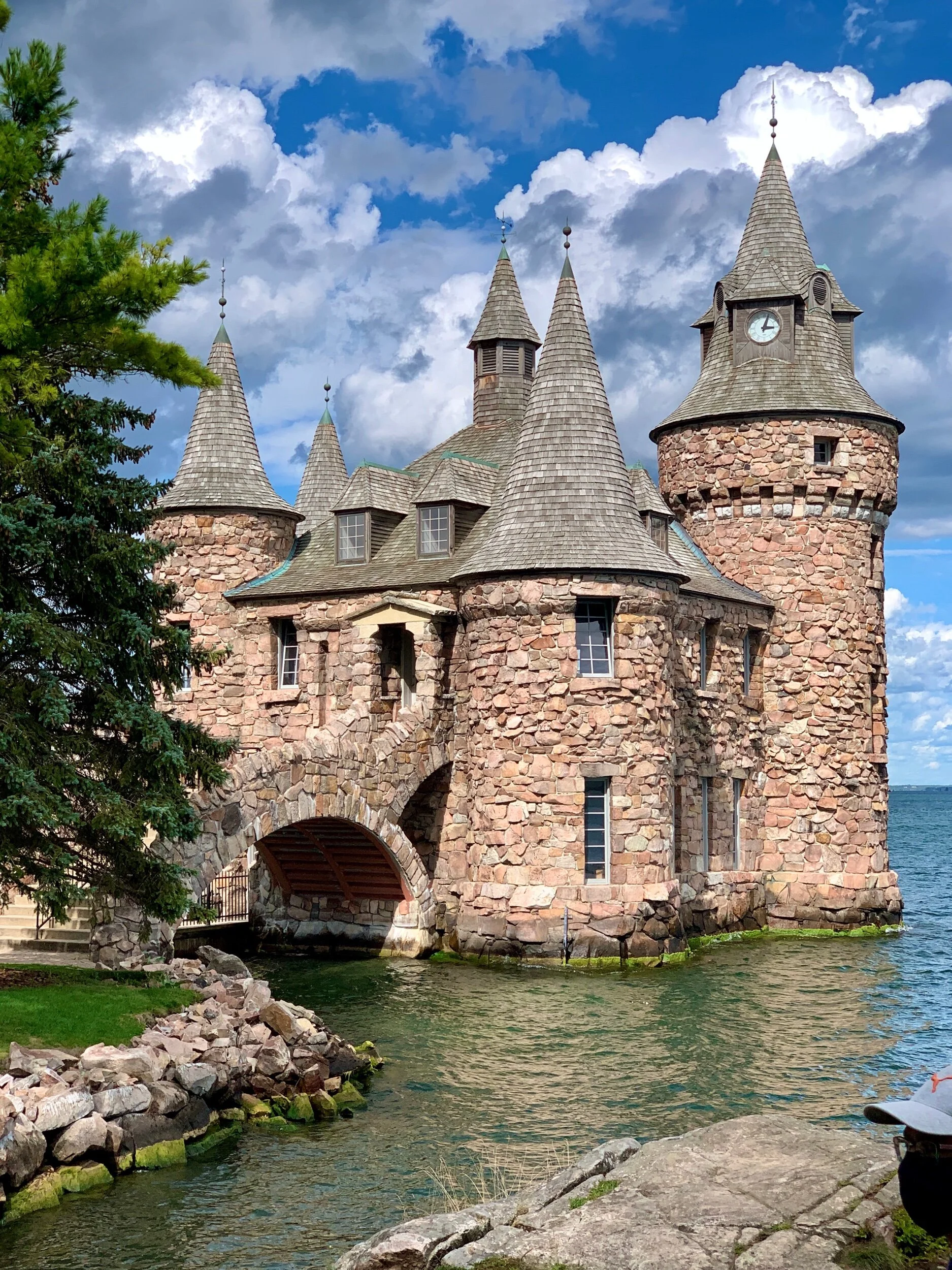 1000 Islands &amp; More…