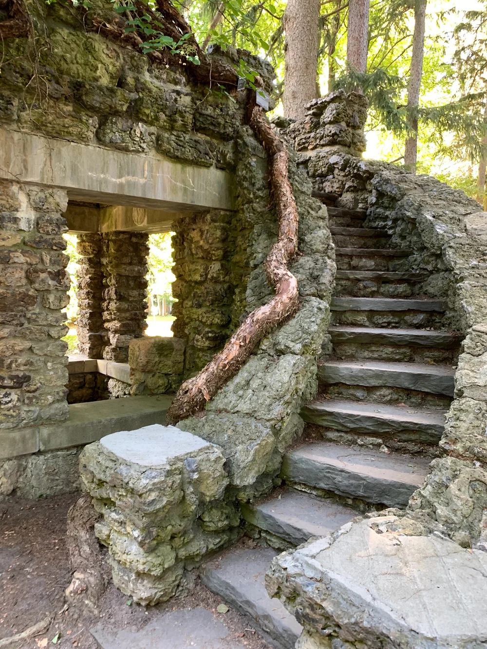 Sonnenberg Mansion &amp; Garden