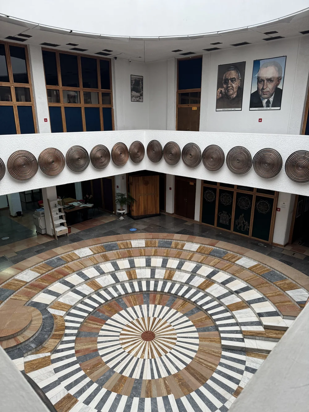 Inside Biblioteka Kombetare