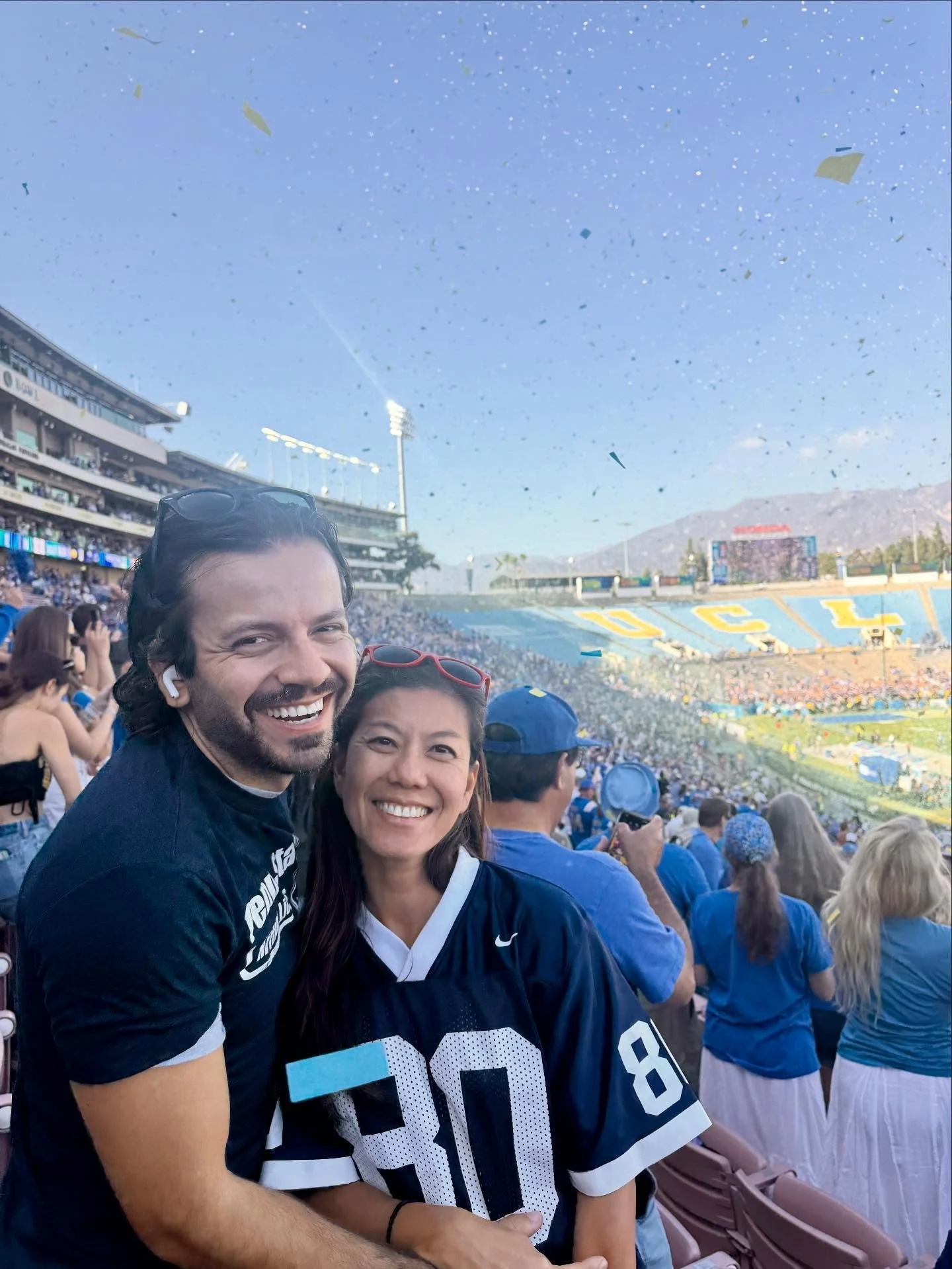 👻 Kicked off October in LA with the spookiest vibes &mdash; hauntingly good Halloween decor in Torrance, a chilling PSU loss to UCLA at the Rose Bowl, and a spellbinding evening in Santa Monica under the palm trees 🌴🎃✨
.
.
.
.
.
.
#SpookySeason #O