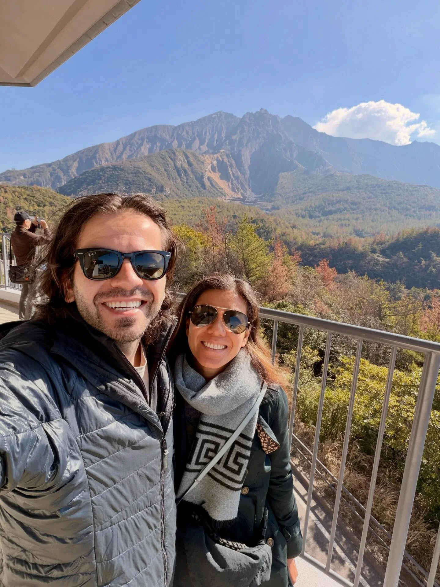 Reaching the southern tip of Kyushu 🇯🇵 Kagoshima is the Land of Samurai, the city where grandpa got his PhD, and apparently the city that buries you alive in hot black volcanic sand and calls it wellness 🌋Dad swore by it for his back pain for year