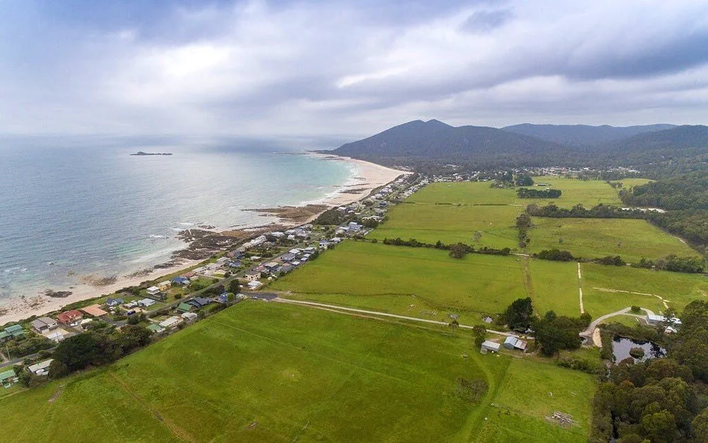 Meeting to discuss development / plans for Sisters Beach