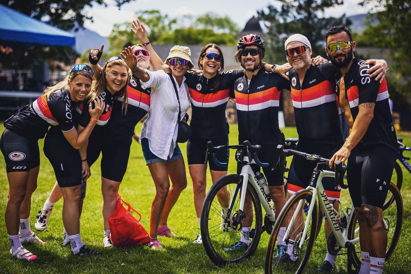 Absence truly does make the heart grow fonder! What a sensational event that we missed so much!!! A MASSIVE kudos to each of our 55 Lotus that came out for the @okanagan_granfondo and for so many STRONG 💪🏽 TEAM finishes. There are so many highlight