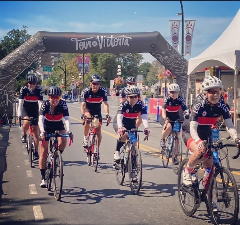 Teamwork makes for dream work!! @tourdevictoria is no joke! Super punchy ride with some of the most breathtaking scenery. It&rsquo;s always a pleasure participating in this Fondo! So proud of all the 55 Lotus riders that came out to represent and jus