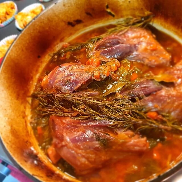 Lamb shanks in red wine. When I caught my daughter using her knife to flesh out the juicy, jelly marrow, I beamed with pride. Slow cooked at 150&deg;c for three hours. Served with perfect mash and French beans. #lownslow #covidcooking #isokitcken #wi